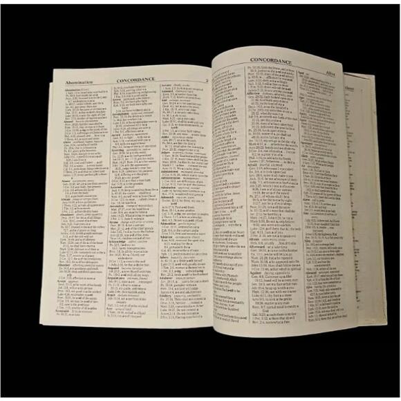 MEMORIAL EDITION HOLY BIBLE ILLUSTRATED NEW AMERICAN BIBLE, COPYRIGHT 1971 - Picture 9 of 11